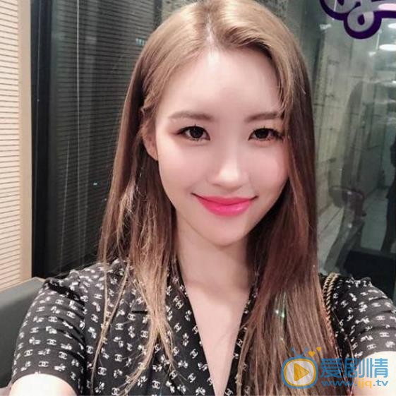 李宣美自拍照 李宣美高清写真_李宣美高清剧照