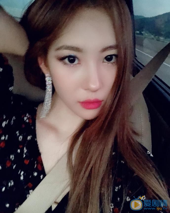 李宣美自拍照 李宣美高清写真_李宣美高清剧照