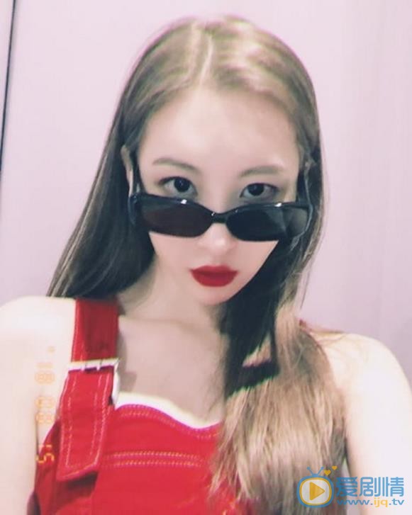 李宣美自拍照 李宣美高清写真_李宣美高清剧照