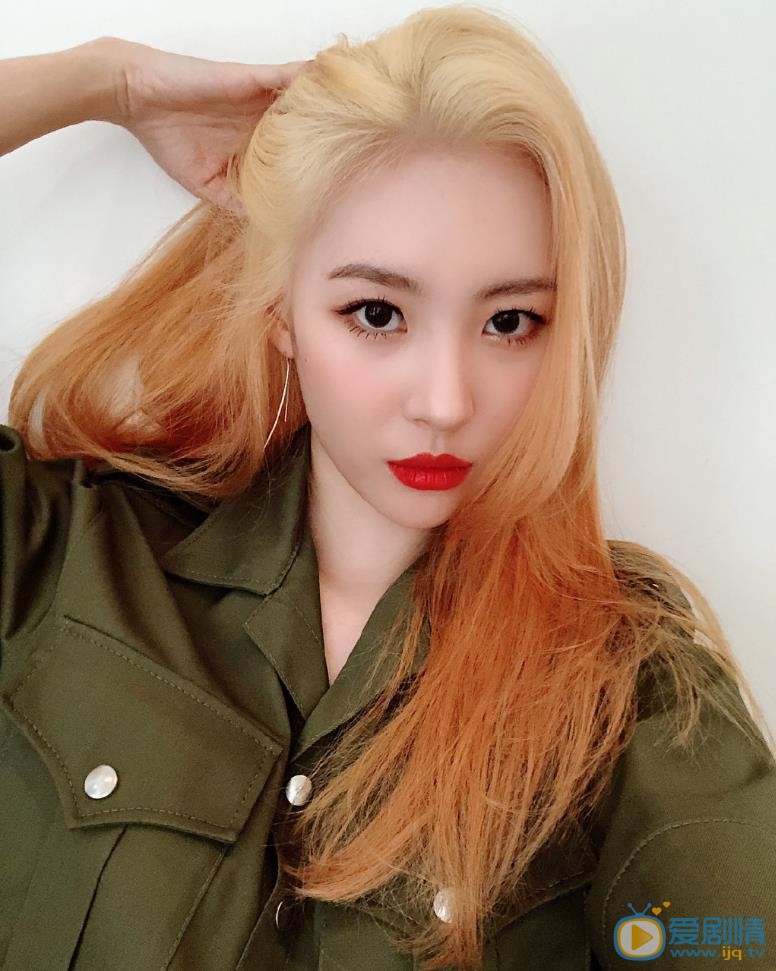 李宣美自拍照 李宣美高清写真_李宣美高清剧照