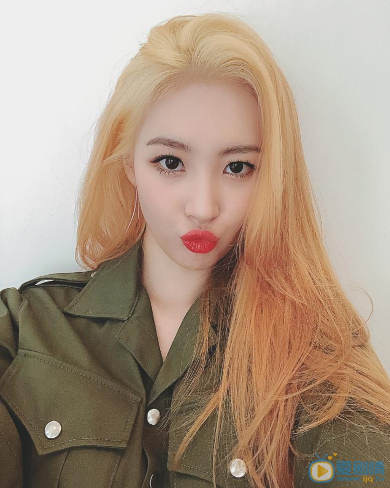 李宣美自拍照 李宣美高清写真_李宣美高清剧照