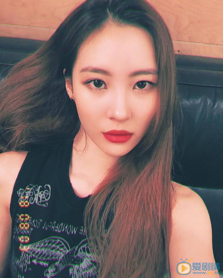 李宣美自拍照 李宣美高清写真_李宣美高清剧照
