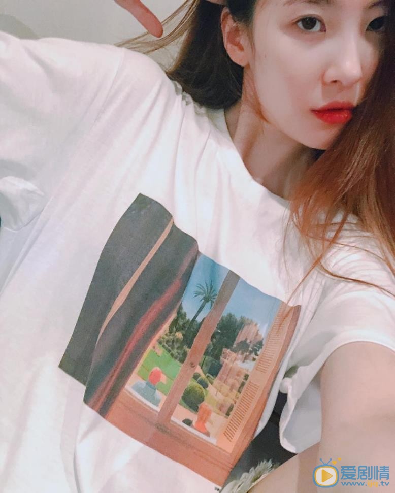 李宣美自拍照 李宣美高清写真_李宣美高清剧照