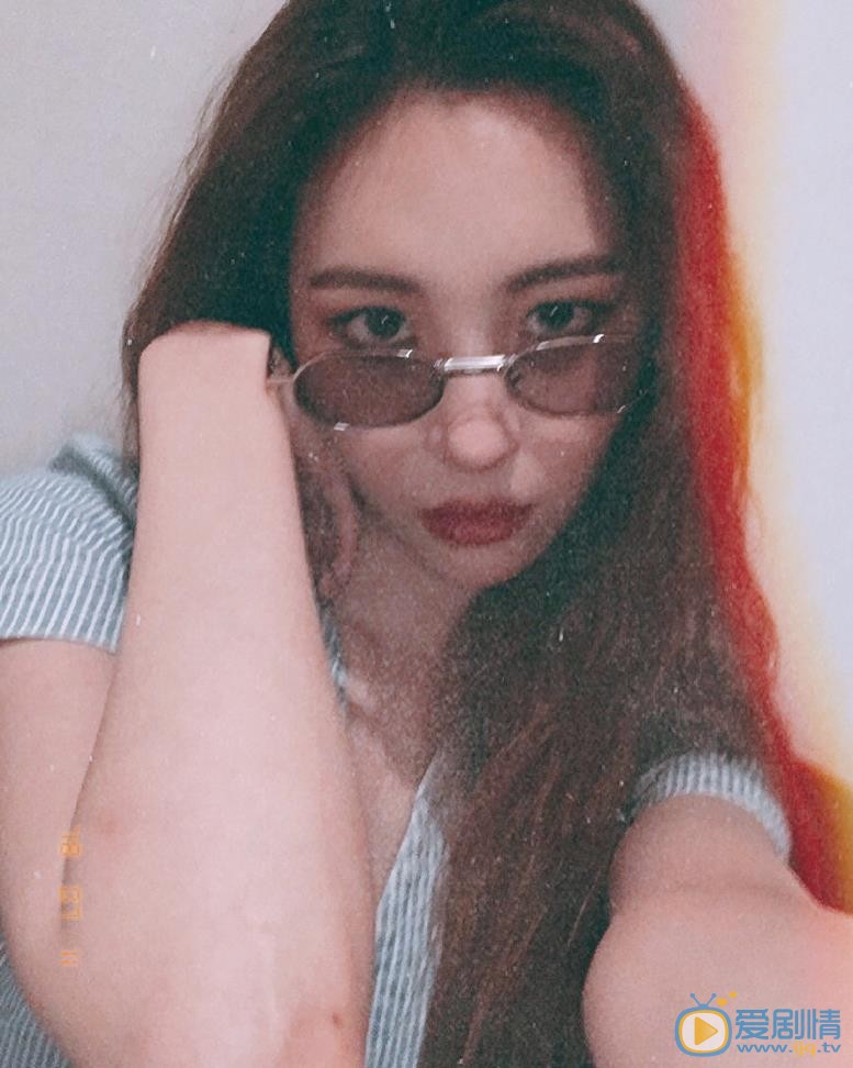 李宣美自拍照 李宣美高清写真_李宣美高清剧照