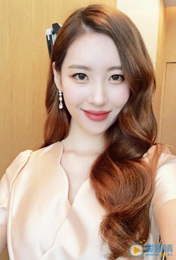 李宣美自拍照 李宣美高清写真_李宣美高清剧照
