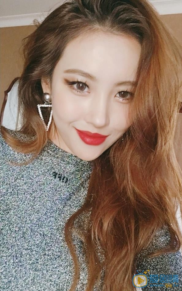 李宣美自拍照 李宣美高清写真_李宣美高清剧照