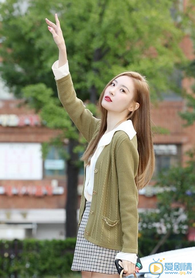 李宣美街拍照 李宣美高清写真_李宣美高清剧照