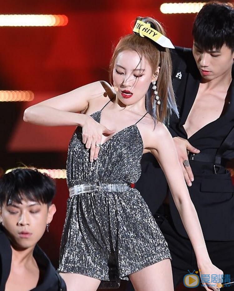 李宣美演唱会照片合集 李宣美高清写真_李宣美高清剧照