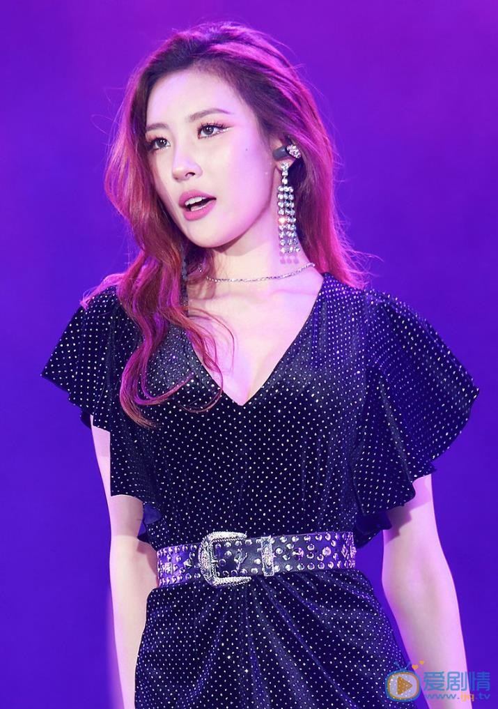 李宣美演唱会照片合集 李宣美高清写真_李宣美高清剧照