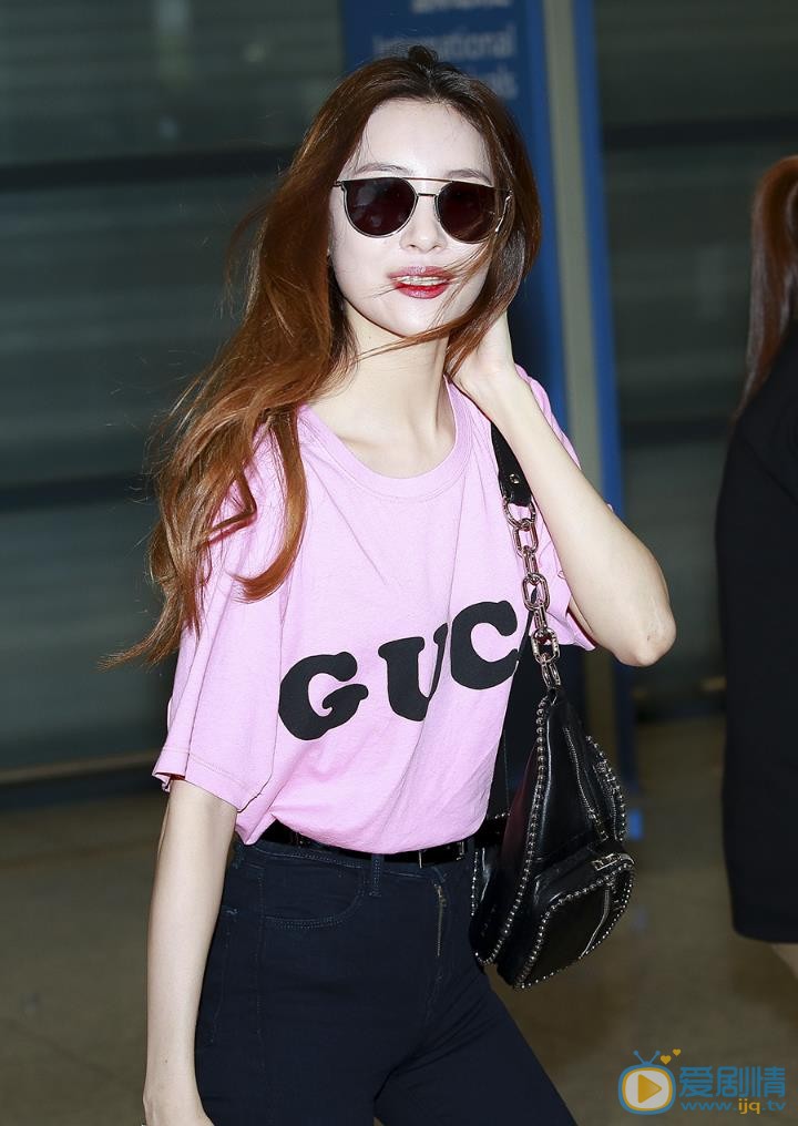 李宣美机场照 李宣美高清写真_李宣美高清剧照