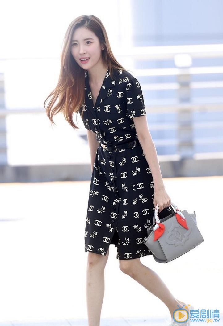 李宣美机场照 李宣美高清写真_李宣美高清剧照