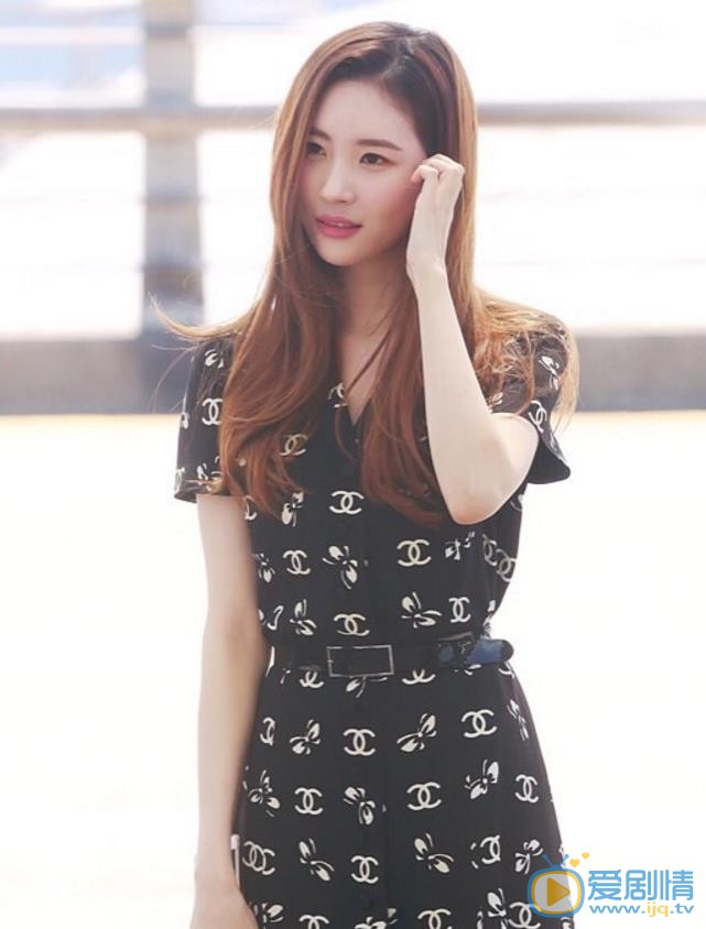 李宣美机场照 李宣美高清写真_李宣美高清剧照