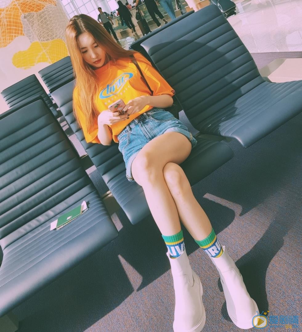 李宣美机场照 李宣美高清写真_李宣美高清剧照
