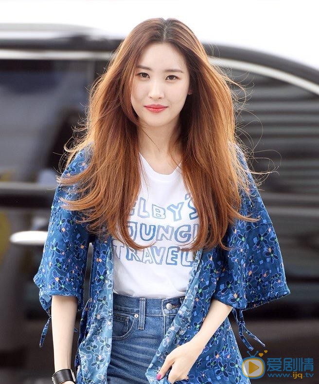 李宣美机场照 李宣美高清写真_李宣美高清剧照