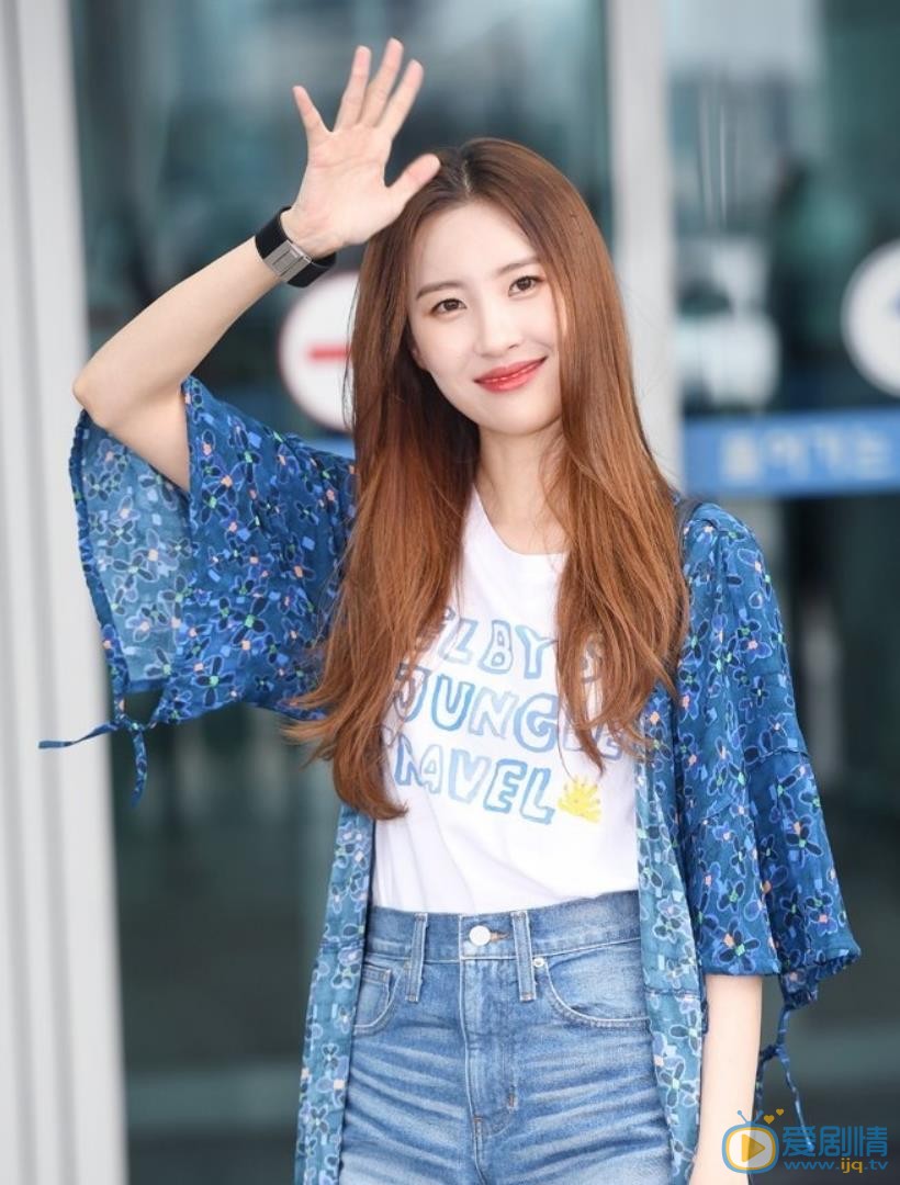 李宣美机场照 李宣美高清写真_李宣美高清剧照