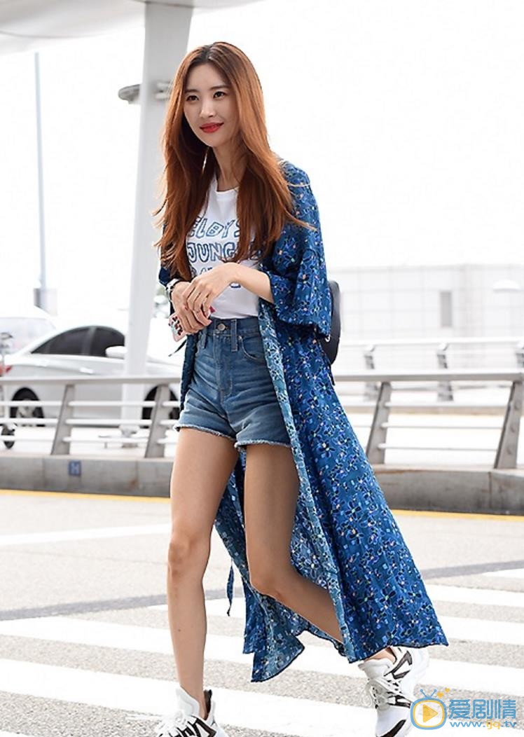 李宣美机场照 李宣美高清写真_李宣美高清剧照