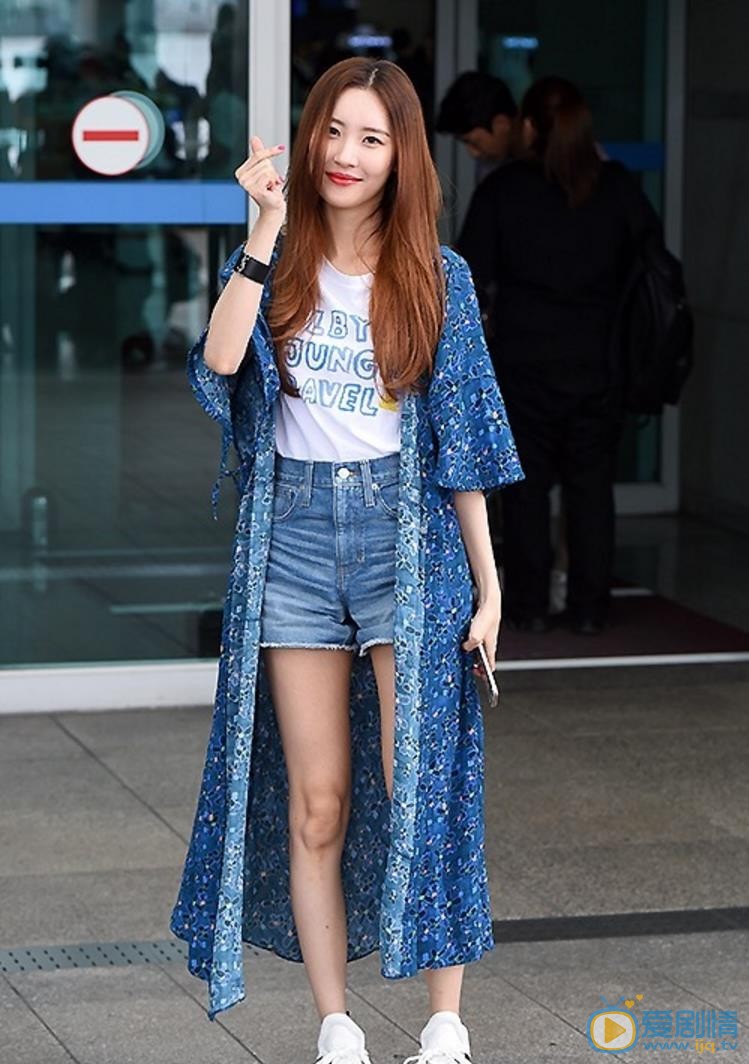 李宣美机场照 李宣美高清写真_李宣美高清剧照