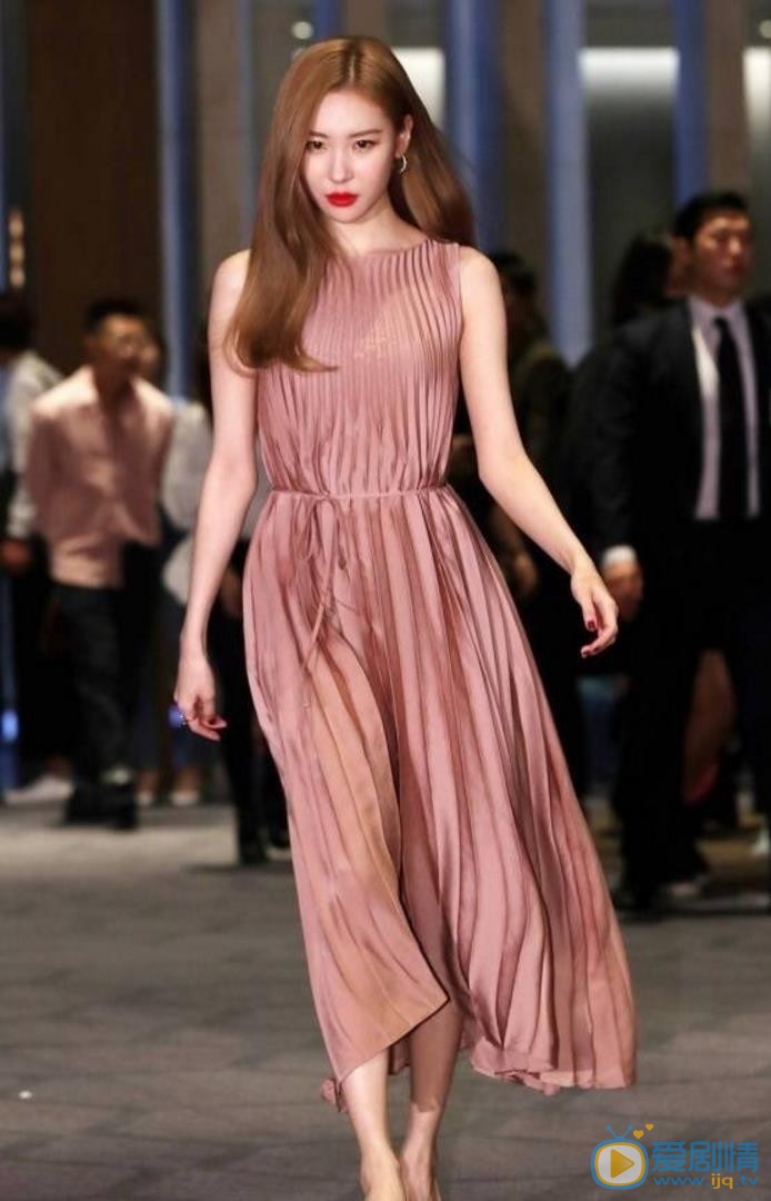 李宣美活动照 李宣美高清写真_李宣美高清剧照