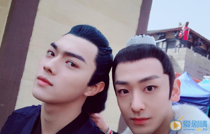 向昊片场照 向昊高清写真_向昊高清剧照