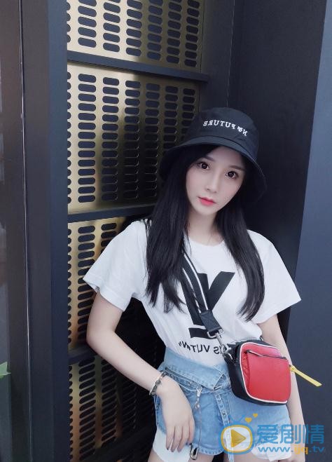江璟儿生活照 江璟儿高清写真_江璟儿高清剧照