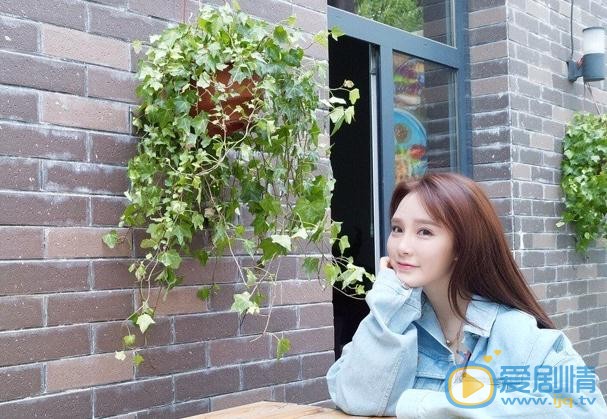 江璟儿可爱照 江璟儿高清写真_江璟儿高清剧照