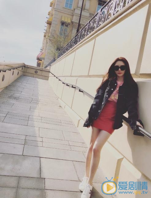 江璟儿可爱照 江璟儿高清写真_江璟儿高清剧照