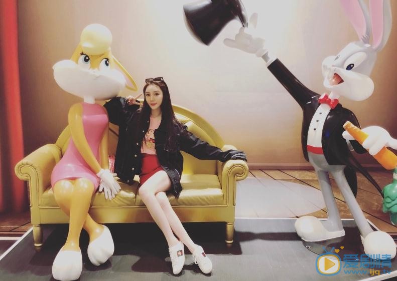 江璟儿可爱照 江璟儿高清写真_江璟儿高清剧照