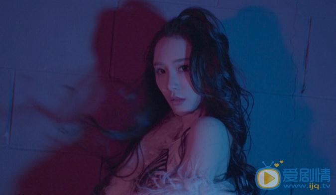江璟儿时尚写真 江璟儿高清写真_江璟儿高清剧照