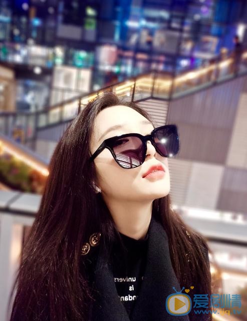 江璟儿街拍写真 江璟儿高清写真_江璟儿高清剧照