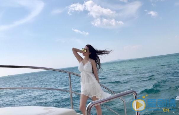 江璟儿可爱照 江璟儿高清写真_江璟儿高清剧照