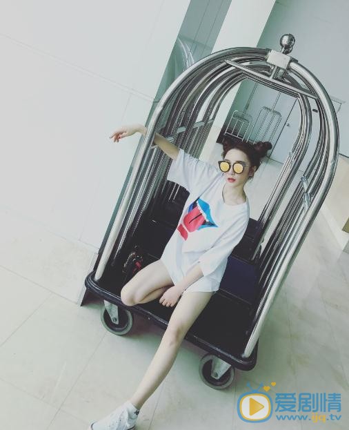 江璟儿生活照 江璟儿高清写真_江璟儿高清剧照