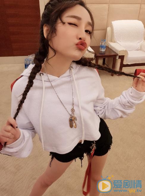江璟儿旅游照 江璟儿高清写真_江璟儿高清剧照