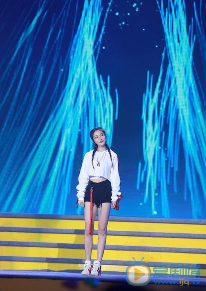 江璟儿活动照 江璟儿高清写真_江璟儿高清剧照
