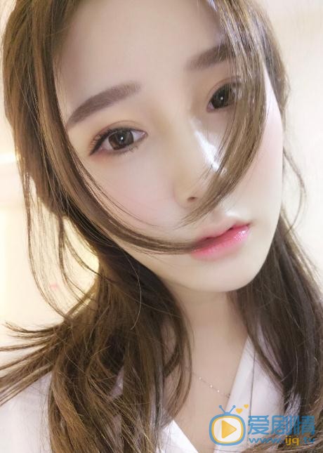 江璟儿生活照 江璟儿高清写真_江璟儿高清剧照