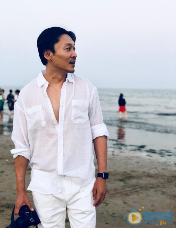 赵科游玩照 赵科高清写真_赵科高清剧照
