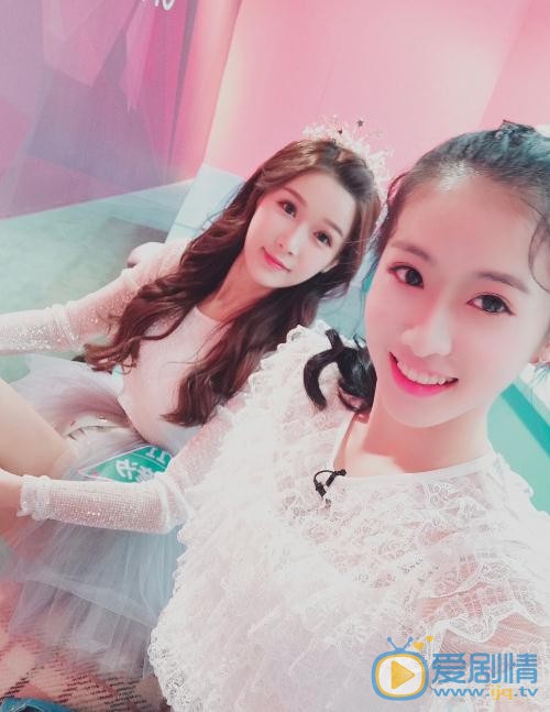 姜彦汐与人合照 姜彦汐高清写真_姜彦汐高清剧照