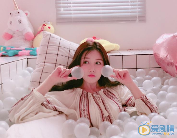 姜彦汐粉色写真 姜彦汐高清写真_姜彦汐高清剧照