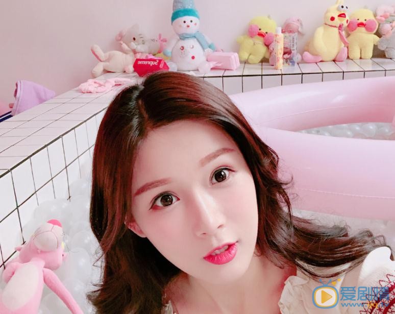 姜彦汐粉色写真 姜彦汐高清写真_姜彦汐高清剧照