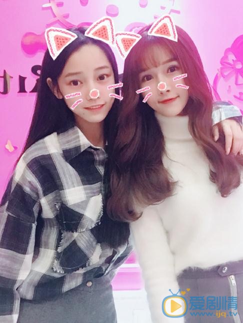 姜彦汐与人合照 姜彦汐高清写真_姜彦汐高清剧照