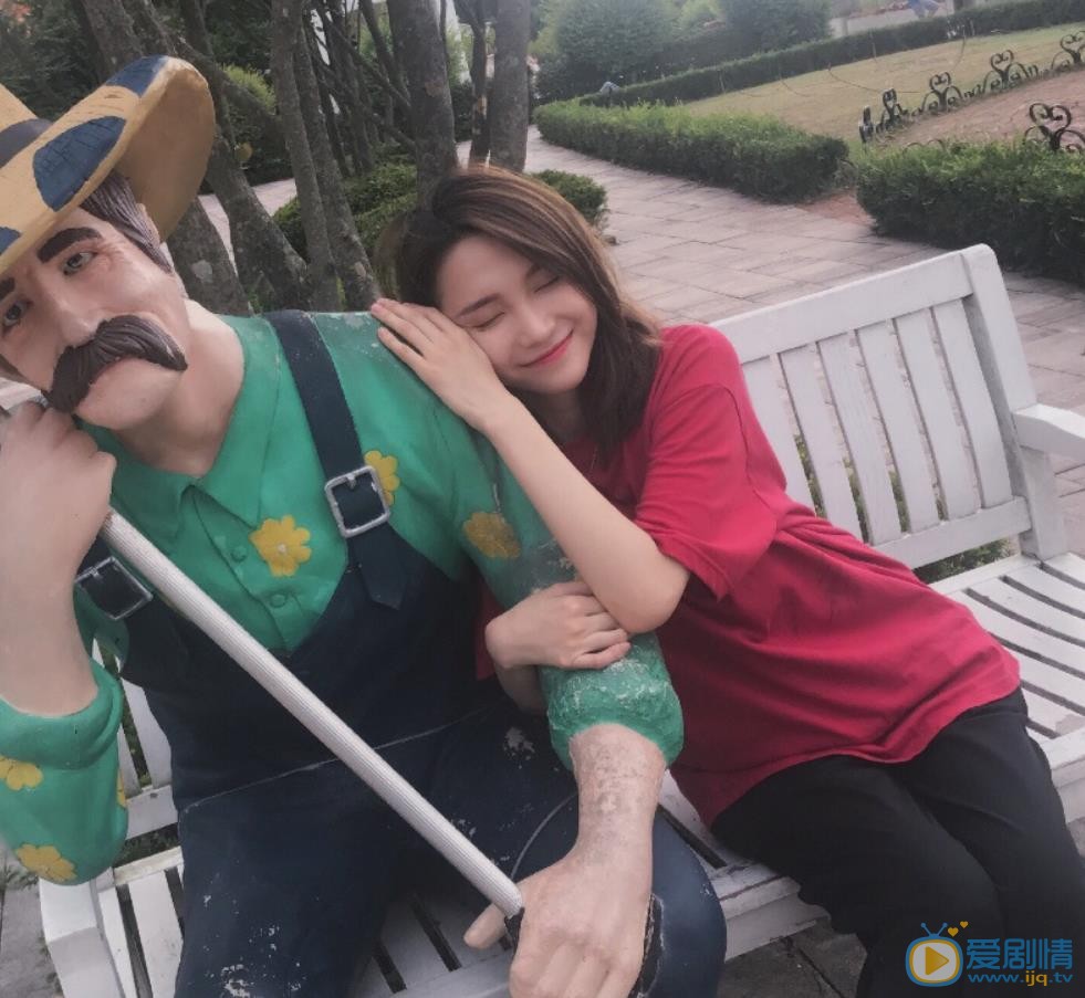 陆婷街拍照 陆婷高清写真_陆婷高清剧照