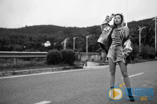王菊风景写真 王菊高清写真_王菊高清剧照