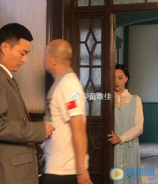 童唯佳片场照 童唯佳高清写真_童唯佳高清剧照