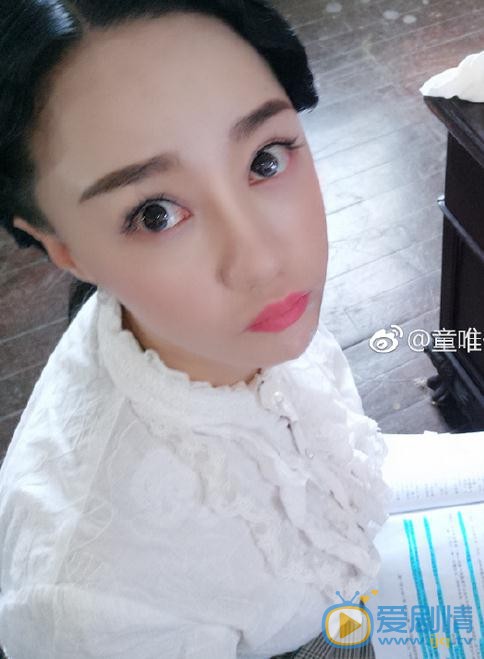 童唯佳片场照 童唯佳高清写真_童唯佳高清剧照