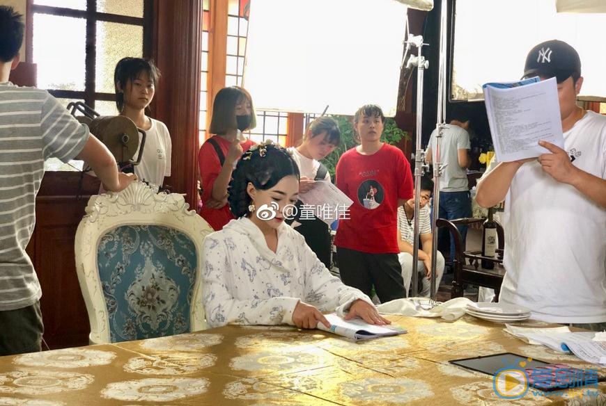 童唯佳片场照 童唯佳高清写真_童唯佳高清剧照