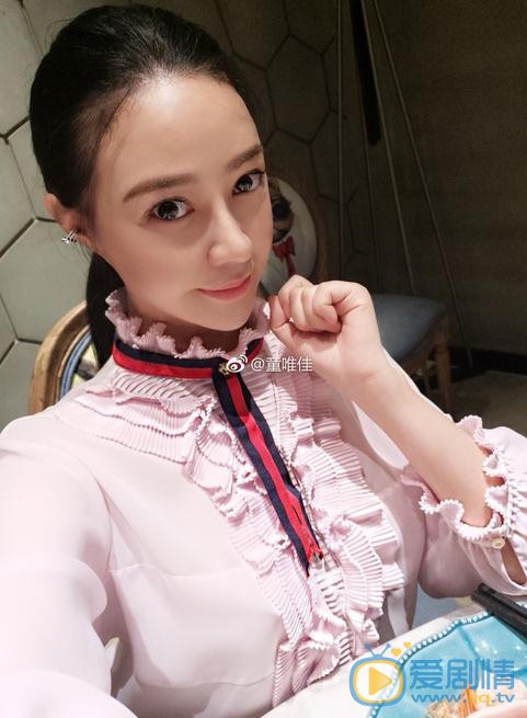 童唯佳片场照 童唯佳高清写真_童唯佳高清剧照