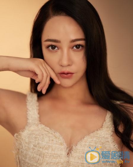 童唯佳气质写真 童唯佳高清写真_童唯佳高清剧照