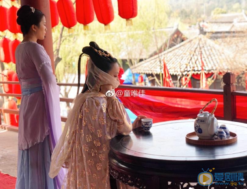 童唯佳片场照 童唯佳高清写真_童唯佳高清剧照