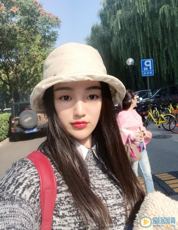 宋小莹清纯自拍 宋小莹高清写真_宋小莹高清剧照
