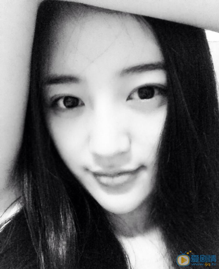 宋小莹清纯自拍 宋小莹高清写真_宋小莹高清剧照