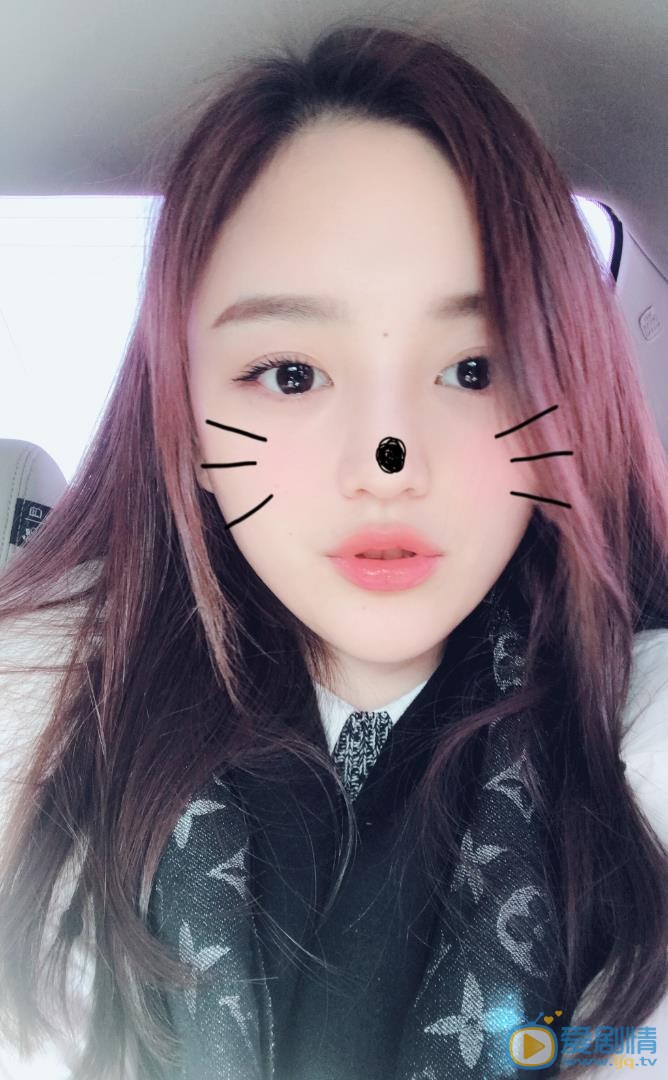 宋小莹可爱自拍 宋小莹高清写真_宋小莹高清剧照